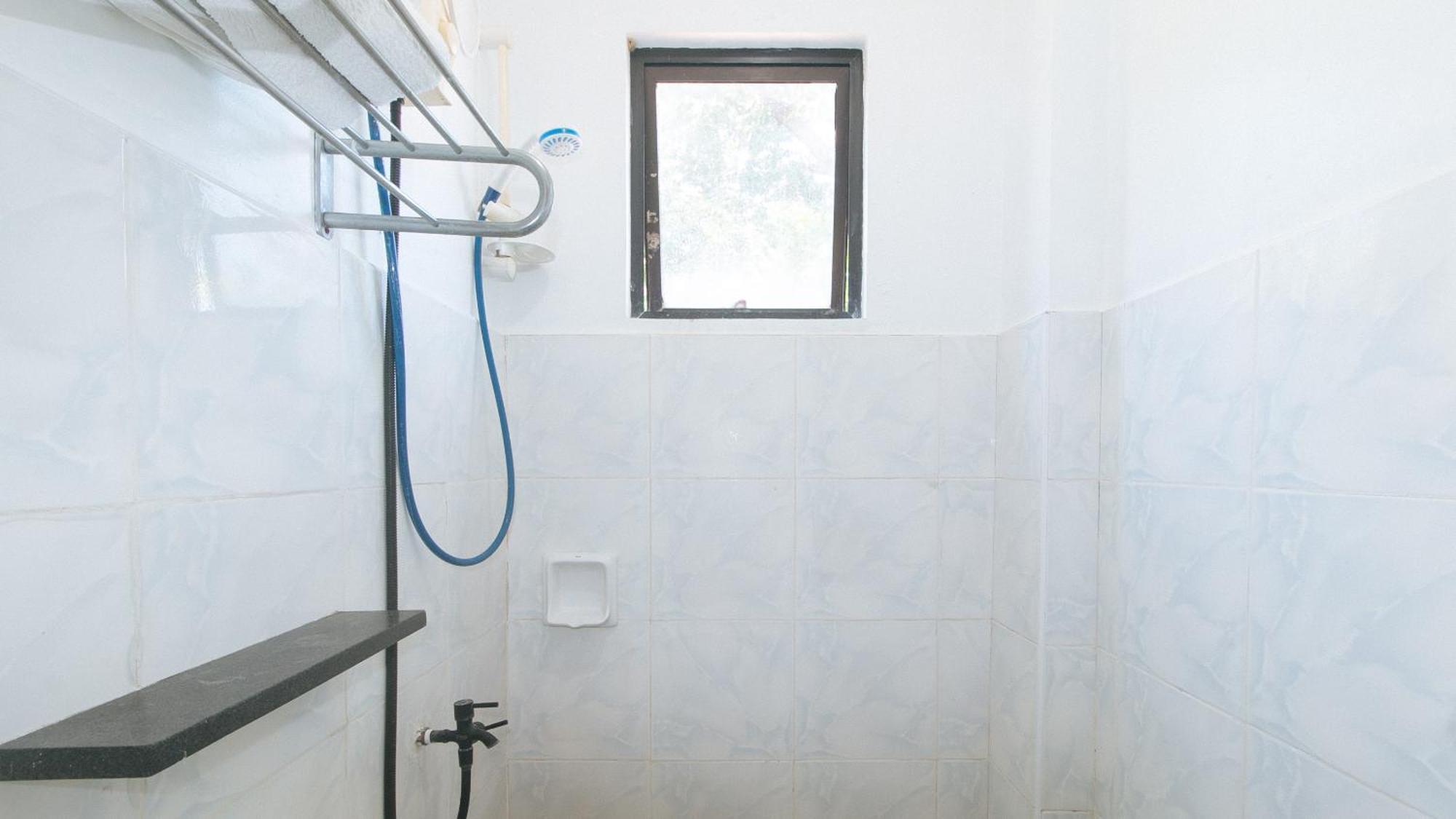 Reddoorz At Coco Grove Tourist Inn Đảo Đảo Panglao Ngoại thất bức ảnh