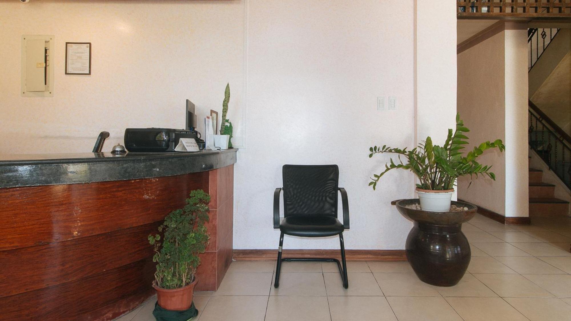 Reddoorz At Coco Grove Tourist Inn Đảo Đảo Panglao Ngoại thất bức ảnh