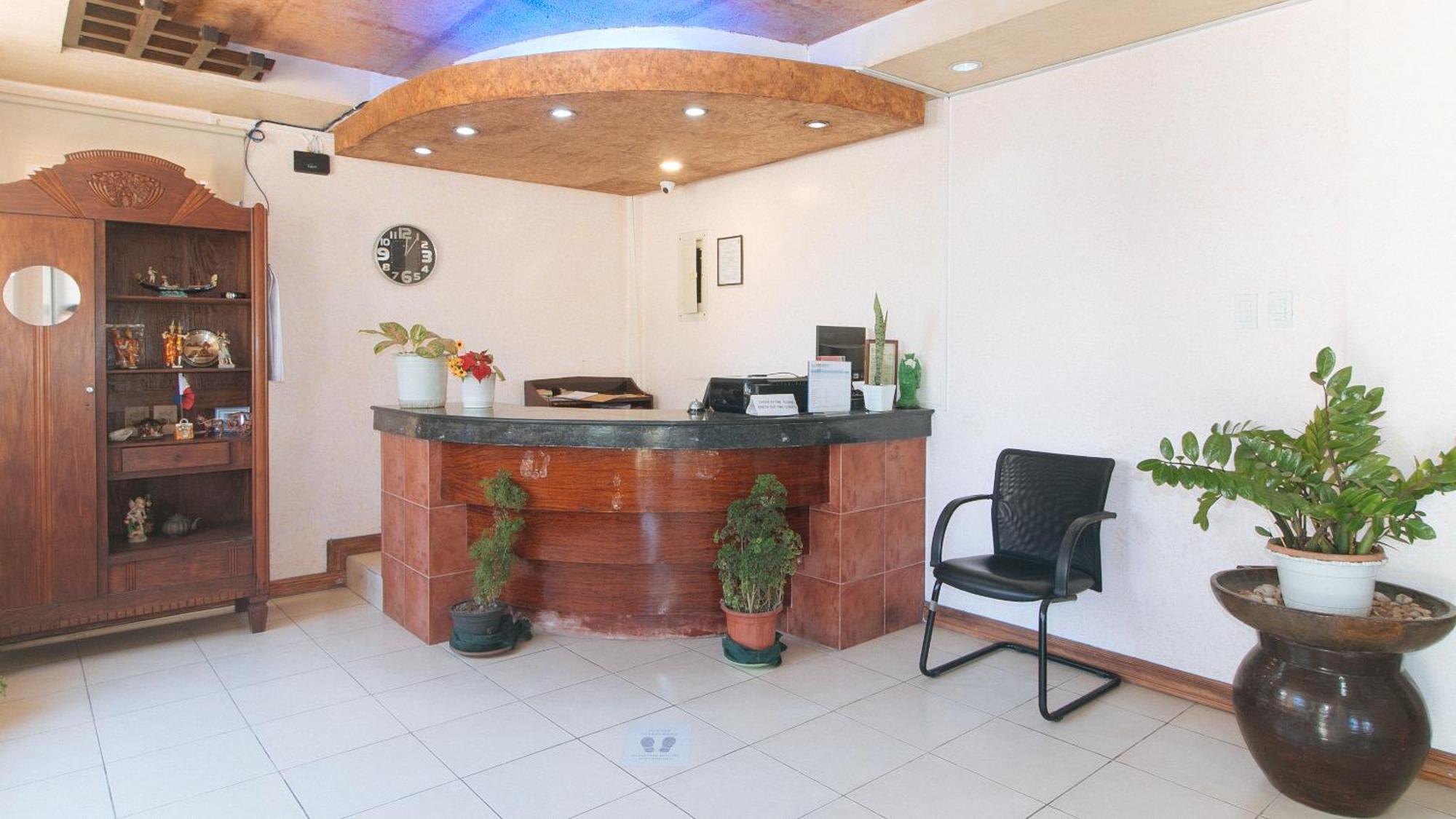 Reddoorz At Coco Grove Tourist Inn Đảo Đảo Panglao Ngoại thất bức ảnh